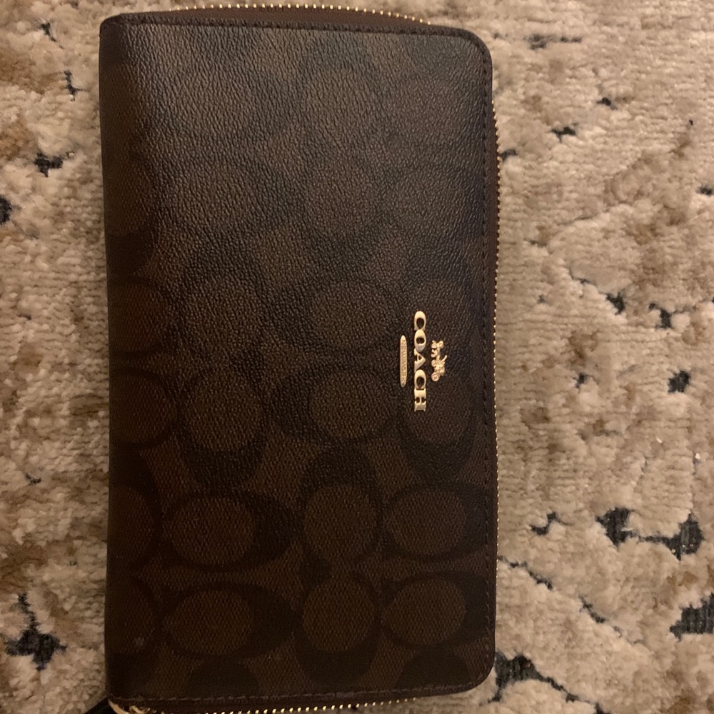 coach wallet
